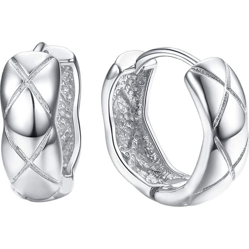 华——潮宏基御范PT950铂金耳环开元棋牌网站为她的生日增添一份奢